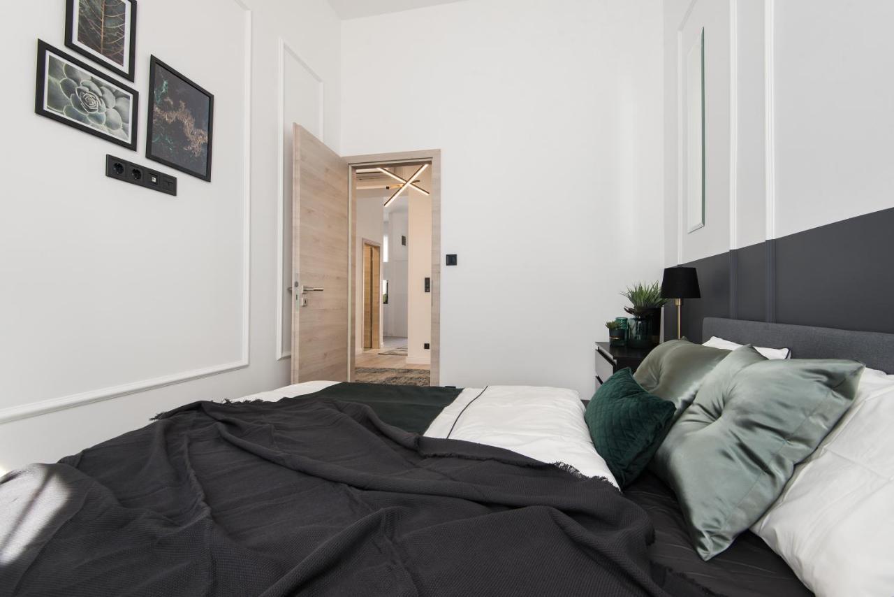 Hollo 3 Bedroom Downtown Apartment 布达佩斯 外观 照片