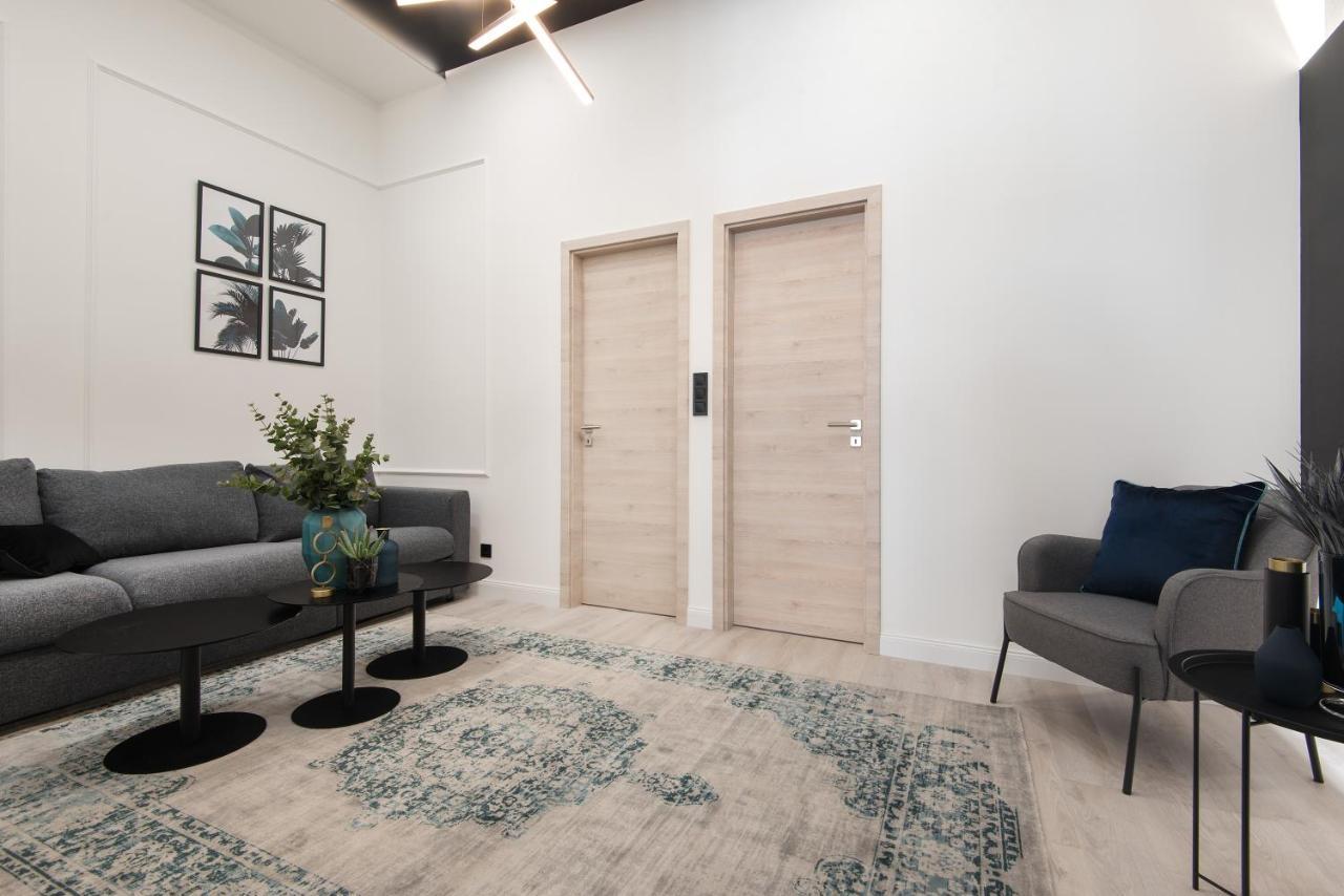 Hollo 3 Bedroom Downtown Apartment 布达佩斯 外观 照片