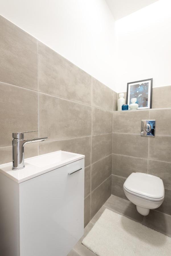 Hollo 3 Bedroom Downtown Apartment 布达佩斯 外观 照片
